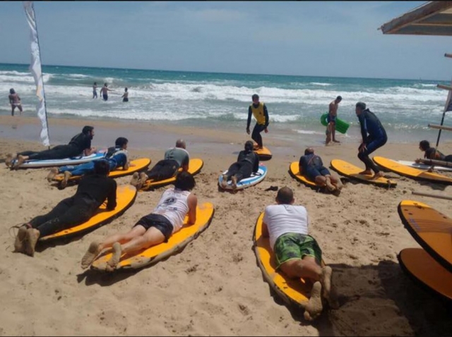  Lying down learning on the boards 